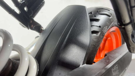 KTM Duke 125 Naked Petrol Manual Euro 5 (15 ps) 27