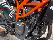 KTM Duke 125 Naked Petrol Manual Euro 5 (15 ps) 40