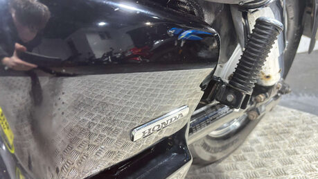 Honda VT750 C CUSTOM SHADOW 2008 INJECTED 12K MOT WARRANTY 750CC CRUISER 25