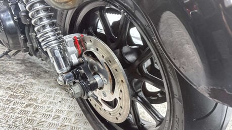 Harley-Davidson Sportster 883 XL883L Superlow 2011 11K WARRANTY MOT A2 CRUISER BIKE 9