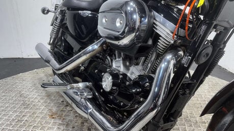 Harley-Davidson Sportster 883 XL883L Superlow 2011 11K WARRANTY MOT A2 CRUISER BIKE 30