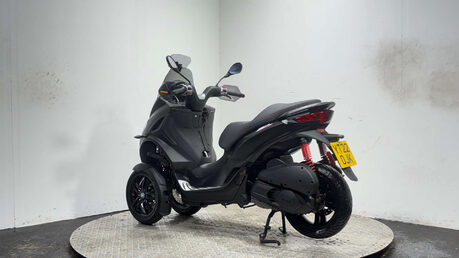 Piaggio MP3 HPE SPORT 2022 3K TRIKE 3 WHEELER SCOOTER CAR LICENCE 300CC 5