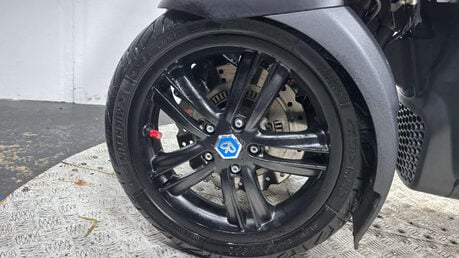 Piaggio MP3 HPE SPORT 2022 3K TRIKE 3 WHEELER SCOOTER CAR LICENCE 300CC 13