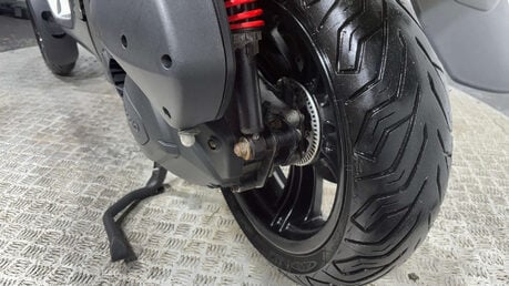 Piaggio MP3 HPE SPORT 2022 3K TRIKE 3 WHEELER SCOOTER CAR LICENCE 300CC 10