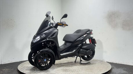 Piaggio MP3 HPE SPORT 2022 3K TRIKE 3 WHEELER SCOOTER CAR LICENCE 300CC 6