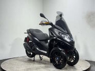 Piaggio MP3 HPE SPORT 2022 3K TRIKE 3 WHEELER SCOOTER CAR LICENCE 300CC 3