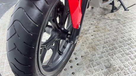 Honda NC700 2012 ONLY 15K PANNIERS MOT WARRANTY A2 TOURER BIKE 700CC MANUAL 36