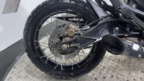 Zontes ZT 2021 ONLY 11K MOT DECEMBER 2026 ENDURO RETRO 125CC LEARNER 13