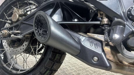 Zontes ZT 2021 ONLY 11K MOT DECEMBER 2026 ENDURO RETRO 125CC LEARNER 35