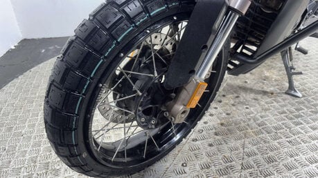 Zontes ZT 2021 ONLY 11K MOT DECEMBER 2026 ENDURO RETRO 125CC LEARNER 40