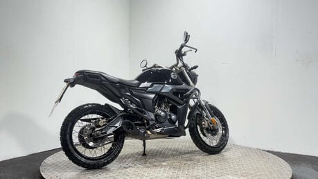Zontes ZT 2021 ONLY 11K MOT DECEMBER 2026 ENDURO RETRO 125CC LEARNER 2