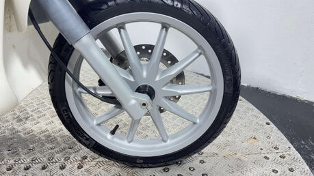 Piaggio Liberty 2021 4K MOT 4 STROKE 50CC SCOOTER LEARNER BIKE RIDE AT 16 9