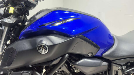 Yamaha MT-07 2018 68 PLATE NEW MOT SERVICED WARRANTY 27K FULL AKRAPOVIC 37