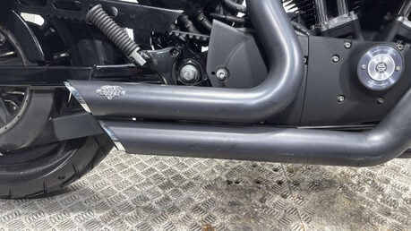 Harley-Davidson Sportster XL 883 N IRON 2011 9K CUSTOM CRUISER BIKE MOT WARRANTY A2 16