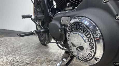 Harley-Davidson Sportster XL 883 N IRON 2011 9K CUSTOM CRUISER BIKE MOT WARRANTY A2 27