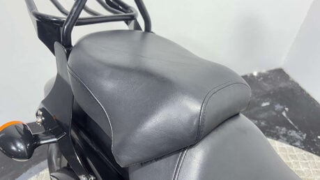 Harley-Davidson Sportster XL 883 N IRON 2011 9K CUSTOM CRUISER BIKE MOT WARRANTY A2 19