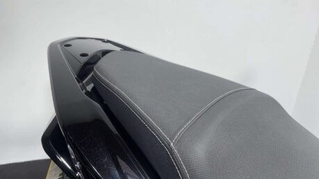 Honda PCX 125 Scooter Petrol CVT Euro 4 (12 ps) 11