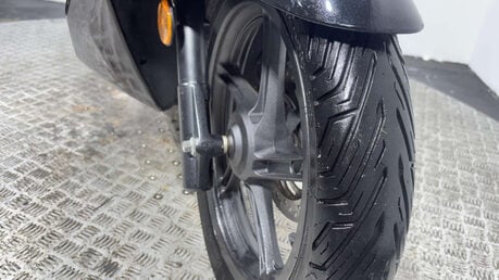 Honda PCX 125 Scooter Petrol CVT Euro 4 (12 ps) 30