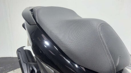 Honda PCX 125 Scooter Petrol CVT Euro 4 (12 ps) 35