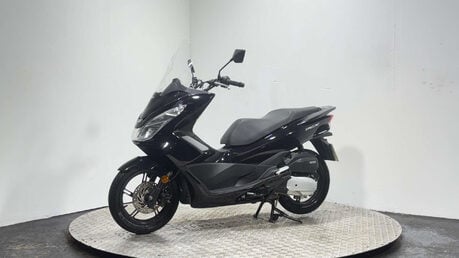 Honda PCX 125 Scooter Petrol CVT Euro 4 (12 ps) 6