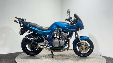 Suzuki Bandit 600 GSF 1998 27K VERY CLEAN MK1 NEW MOT ICONIC CLASSIC 600CC A2 1