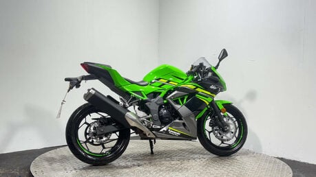 Kawasaki Ninja 2018 ONLY 5K MOT DECEMBER 2026 15BHP SPORTS BIKE LEARNER BIKE 125CC 2