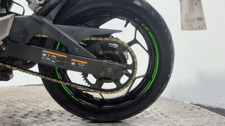 Kawasaki Ninja 2018 ONLY 5K MOT DECEMBER 2026 15BHP SPORTS BIKE LEARNER BIKE 125CC 20