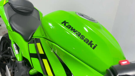 Kawasaki Ninja 2018 ONLY 5K MOT DECEMBER 2026 15BHP SPORTS BIKE LEARNER BIKE 125CC 31