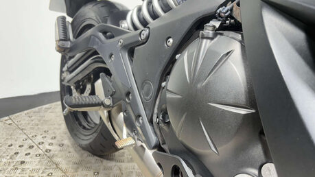 Kawasaki Er ER650 2014 12K VERY CLEAN FAIRED MOT SERVICED WARRANTY 650CC 32