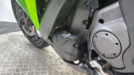 Kawasaki Er ER650 2014 12K VERY CLEAN FAIRED MOT SERVICED WARRANTY 650CC 16