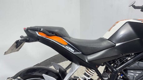KTM Duke 2015 GOOD RUNNING PROJECT BIKE 34K NAKED 15 BHP 12