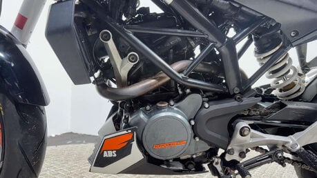 KTM Duke 2015 GOOD RUNNING PROJECT BIKE 34K NAKED 15 BHP 26