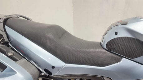 Aprilia Futura RSV 1000 2004 29K GREAT RUNNING TOURING COMMUTER BIKE 1000CC 21