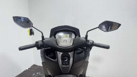 Yamaha Nmax 125 2023 22K MOT WARRANTY 1 OWNER SCOOTER 125CC LEARNER BIKE 31