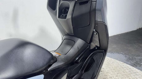 Yamaha Nmax 125 2023 22K MOT WARRANTY 1 OWNER SCOOTER 125CC LEARNER BIKE 18