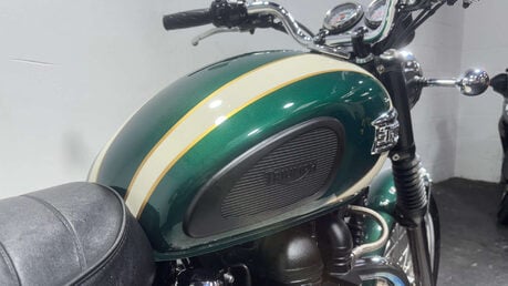 Triumph Bonneville 865 2009 ONLY 7K STUNNING EXAMPLE MOT 2027 MODERN RETRO 35