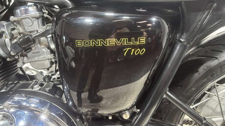 Triumph Bonneville 865 2009 ONLY 7K STUNNING EXAMPLE MOT 2027 MODERN RETRO 12