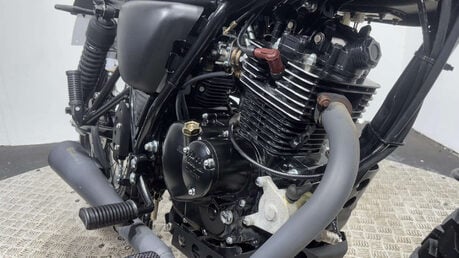 Mutt RS-13 2025 885 MILES VERY CLEAN MOT 2028 MODERN CLASSIC RETRO BIKE 17