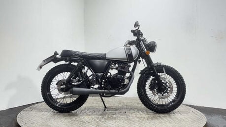 Mutt RS-13 2025 885 MILES VERY CLEAN MOT 2028 MODERN CLASSIC RETRO BIKE 1