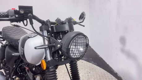 Mutt RS-13 2025 885 MILES VERY CLEAN MOT 2028 MODERN CLASSIC RETRO BIKE 30