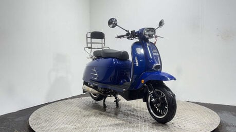 Royal Alloy GP S LC MODEL 2021 2K GOOD RUNNING MODERN RETRO SCOOTER BIKE 125CC 3