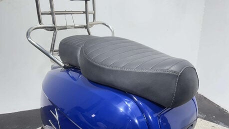 Royal Alloy GP S LC MODEL 2021 2K GOOD RUNNING MODERN RETRO SCOOTER BIKE 125CC 7