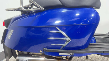 Royal Alloy GP S LC MODEL 2021 2K GOOD RUNNING MODERN RETRO SCOOTER BIKE 125CC 13