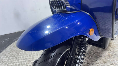 Royal Alloy GP S LC MODEL 2021 2K GOOD RUNNING MODERN RETRO SCOOTER BIKE 125CC 21