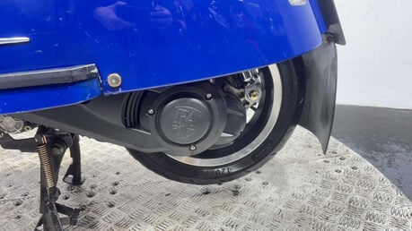 Royal Alloy GP S LC MODEL 2021 2K GOOD RUNNING MODERN RETRO SCOOTER BIKE 125CC 18