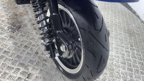 Royal Alloy GP S LC MODEL 2021 2K GOOD RUNNING MODERN RETRO SCOOTER BIKE 125CC 33