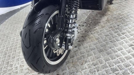 Royal Alloy GP S LC MODEL 2021 2K GOOD RUNNING MODERN RETRO SCOOTER BIKE 125CC 34