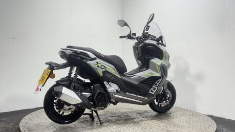 Lexmoto XDV 2024 ONLY 2K 1 OWNER MOT GREAT LOOKING LEARNER SCOOTER 125CC 2