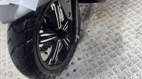 Lexmoto XDV 2024 ONLY 2K 1 OWNER MOT GREAT LOOKING LEARNER SCOOTER 125CC 35