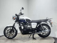 Triumph Bonneville 2014 T100 GREAT CONDITION ONLY 7K ICONIC MODERN CLASSIC 865CC 4